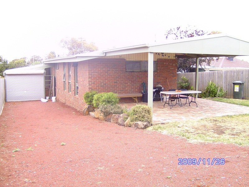 118 Pasley Street, Sunbury VIC 3429