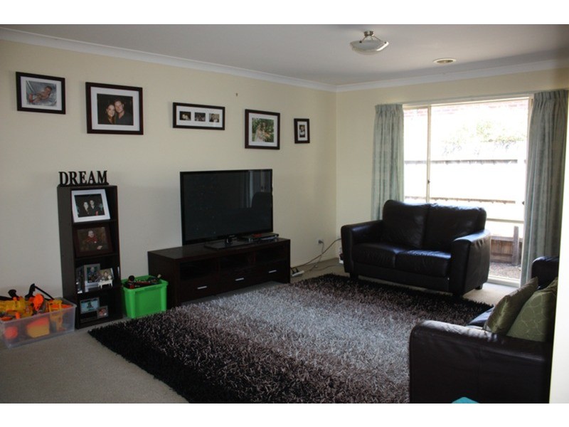 26 Charter Road East, Sunbury VIC 3429