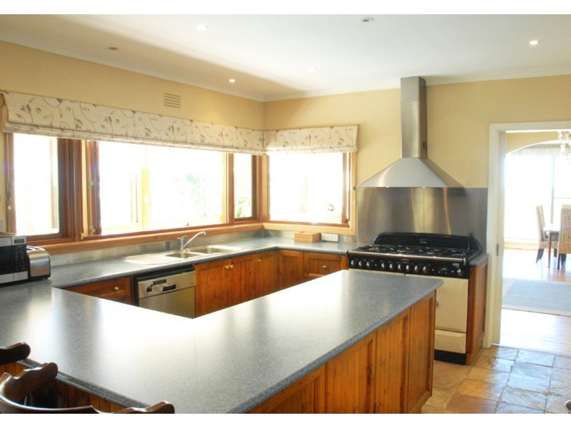 480  Wildwood  Road, Bulla VIC 3428