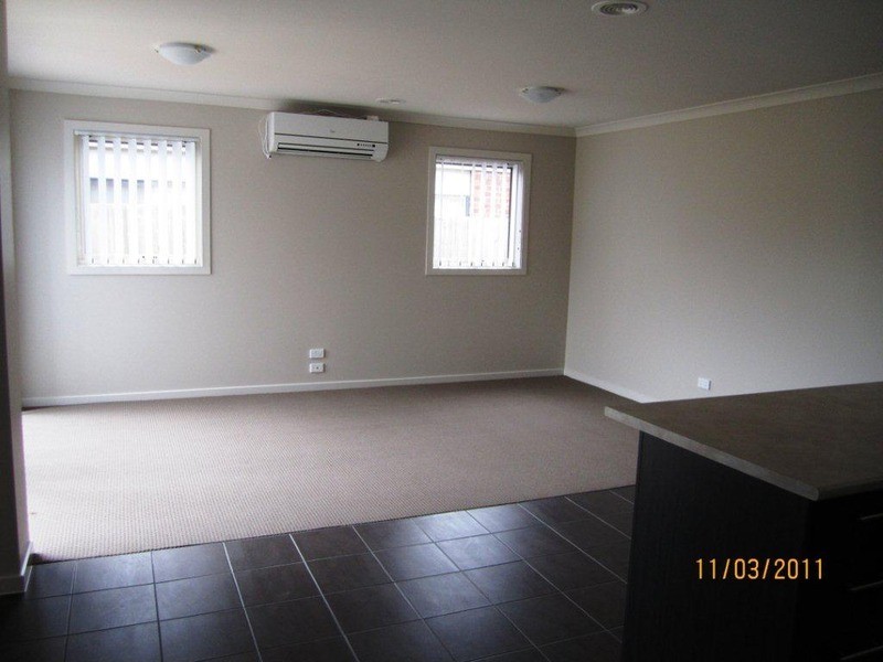 2/31 – 37 Cover Drive, Sunbury VIC 3429