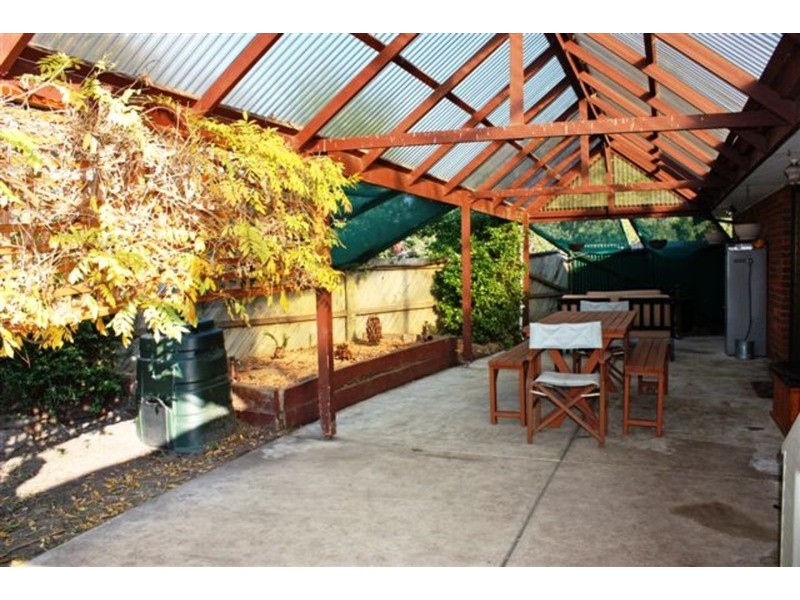 1 Cawl Court, Sunbury VIC 3429