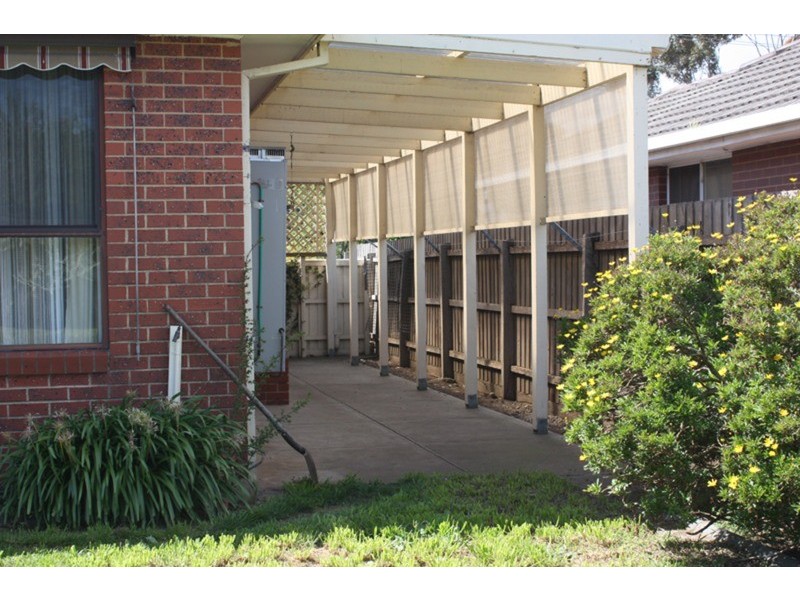 7 Miller  Street, Sunbury VIC 3429