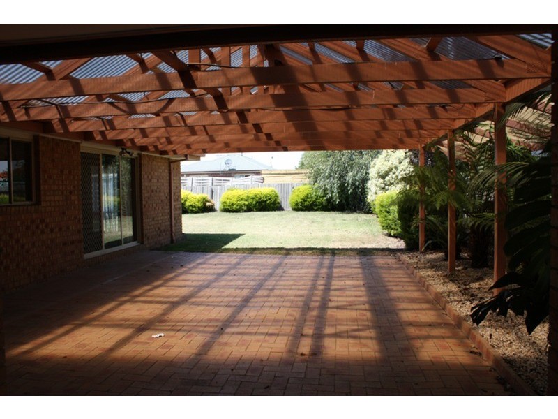 187 Gap Road, Sunbury VIC 3429