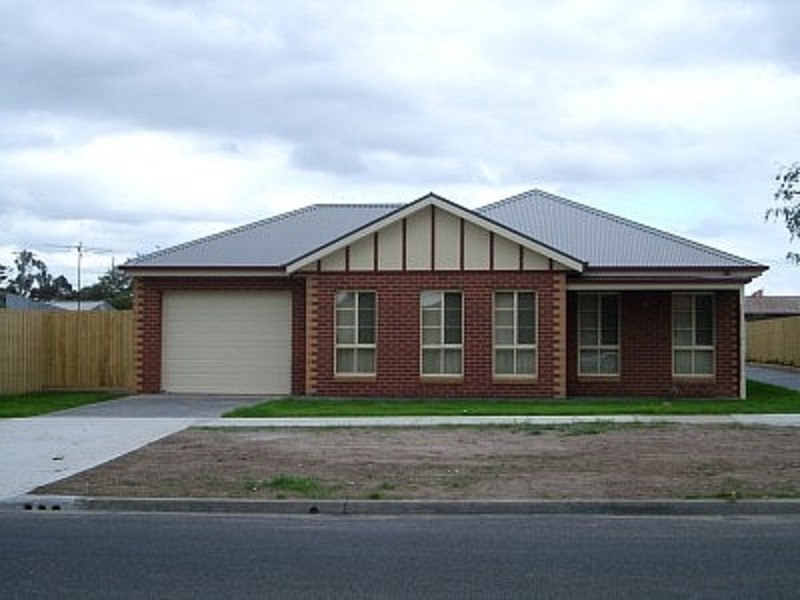 1/1 Pasley Street, Sunbury VIC 3429