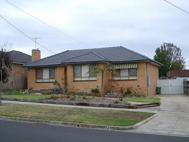 72 McKell Avenue, Sunbury VIC 3429