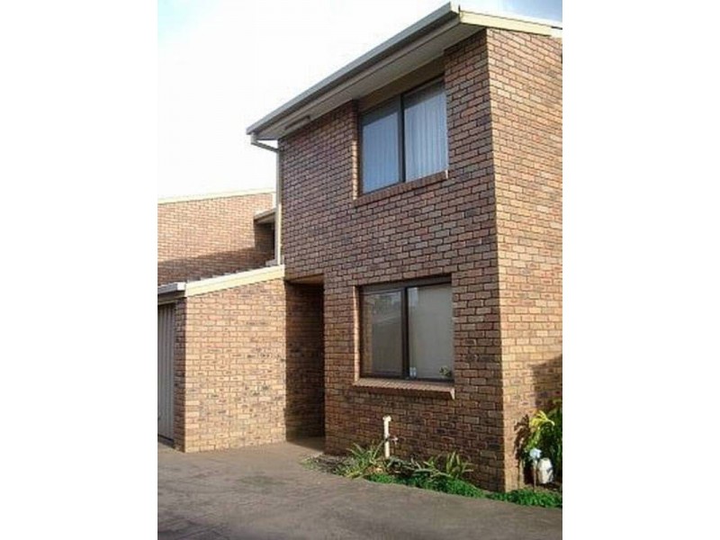 8/131 Evans Street, Sunbury VIC 3429