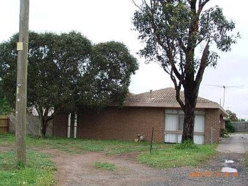 1/39 Darbyshire Street, Sunbury VIC 3429
