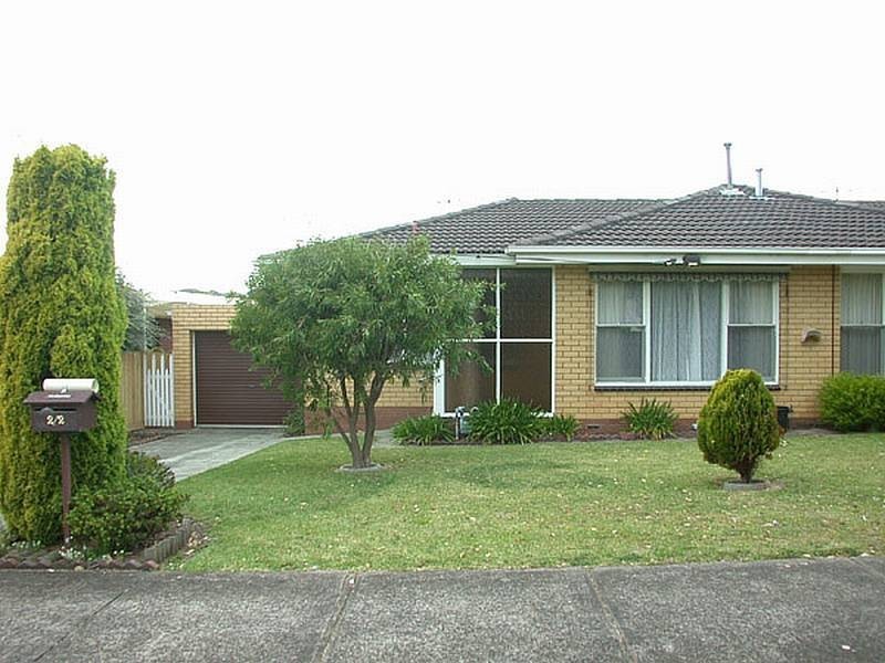 2 / 2 Waveny Avenue, Warrnambool VIC 3280