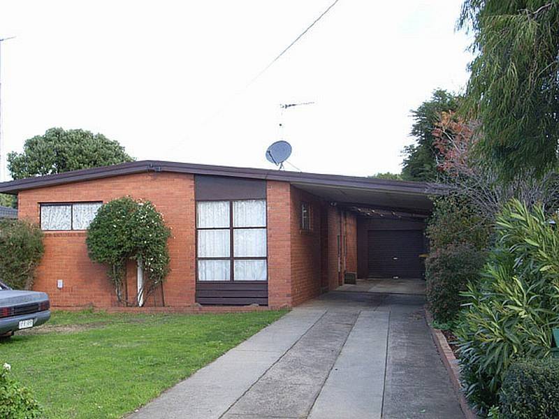 35 Fairfax Avenue, Warrnambool VIC 3280