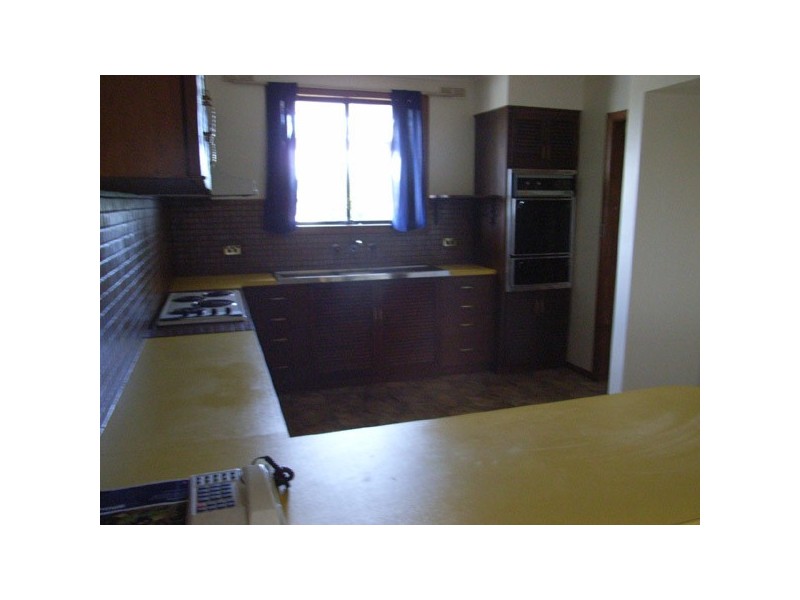 28 Carolyn Crescent, Warrnambool VIC 3280