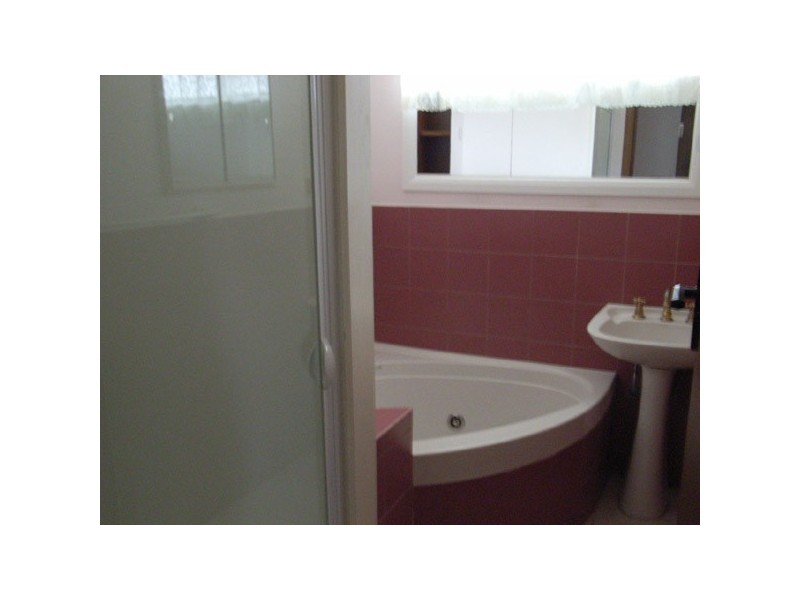 28 Carolyn Crescent, Warrnambool VIC 3280