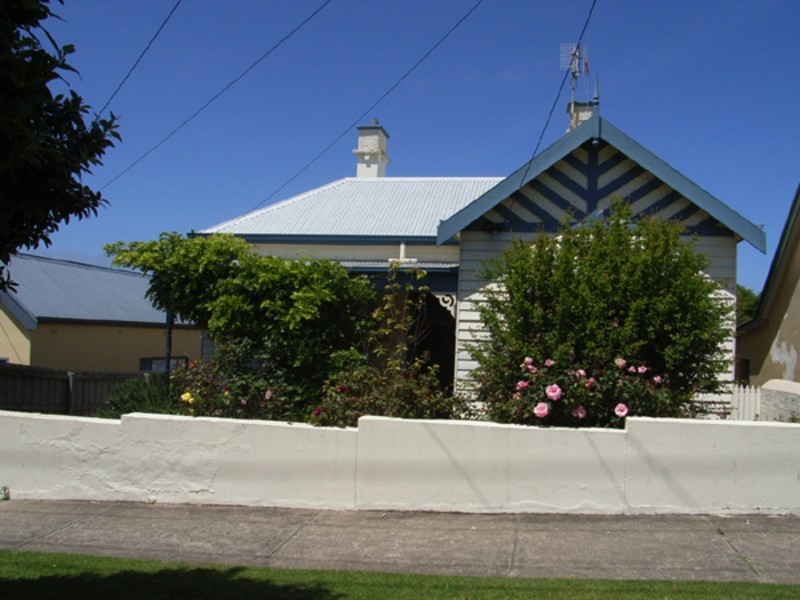 8 Kelp Street, Warrnambool VIC 3280