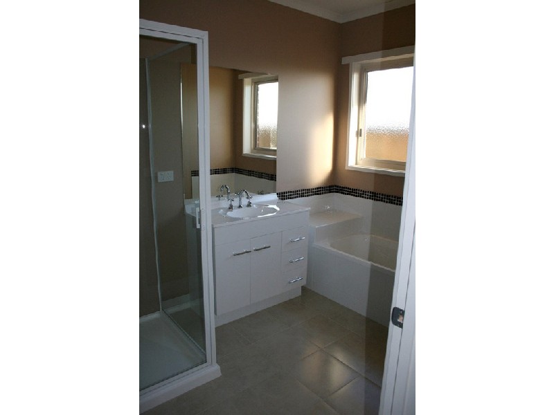 26 Murdoch Avenue, Warrnambool VIC 3280