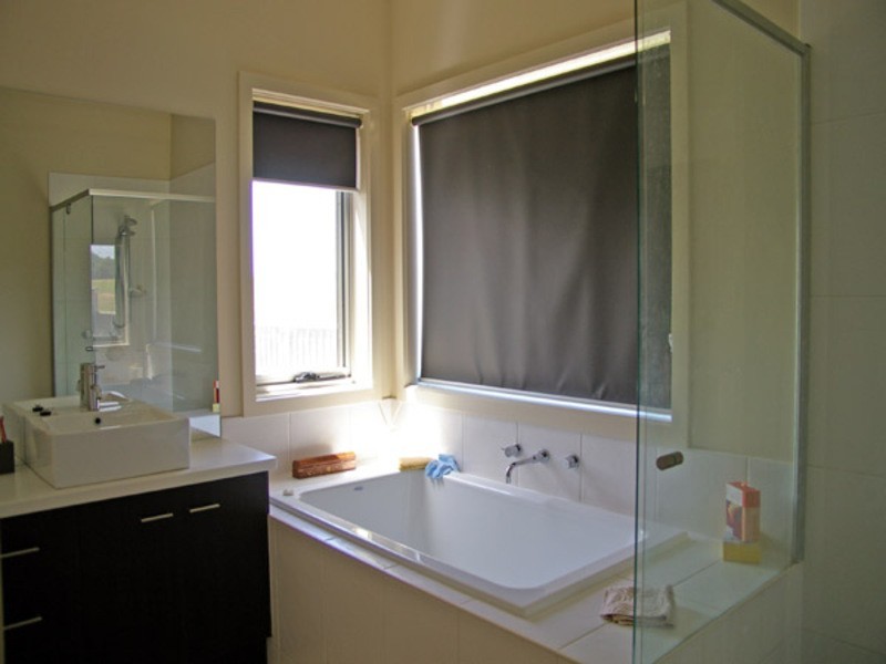 8 Neathfield Court, Warrnambool VIC 3280