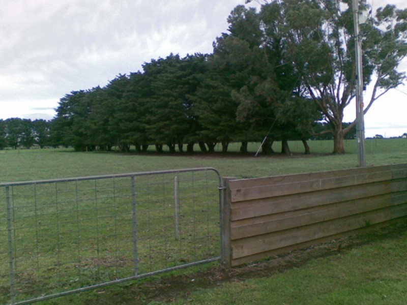 79 Injemira Road, Grassmere VIC 3281