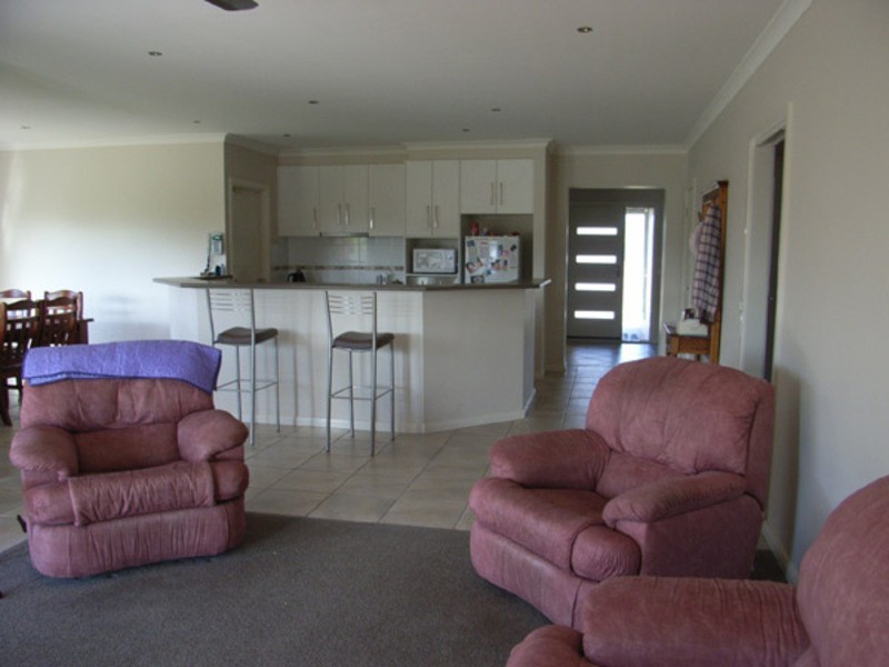 31 Huntingfield Drive, Warrnambool VIC 3280