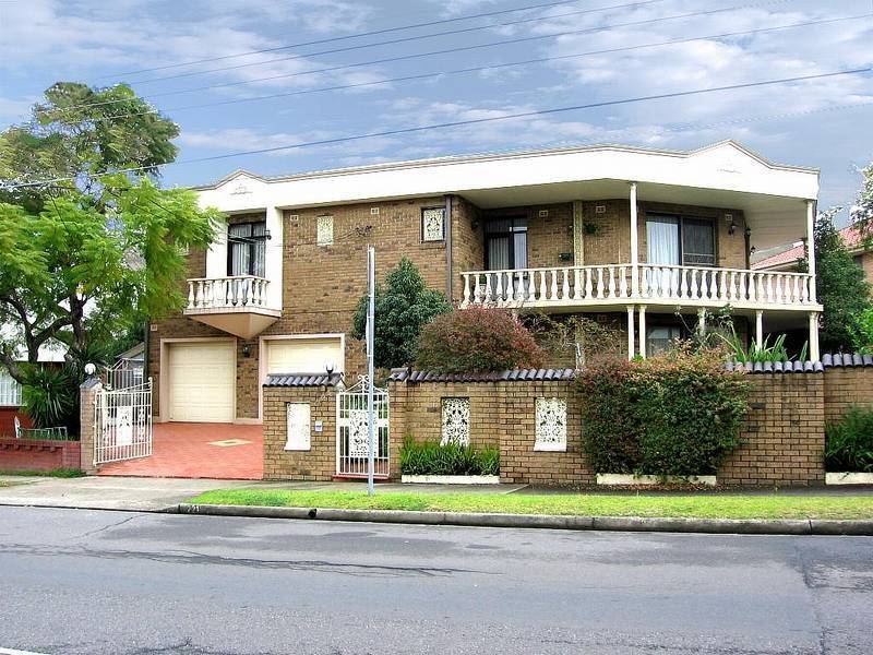 221 AUBURN Road, Auburn NSW 2144