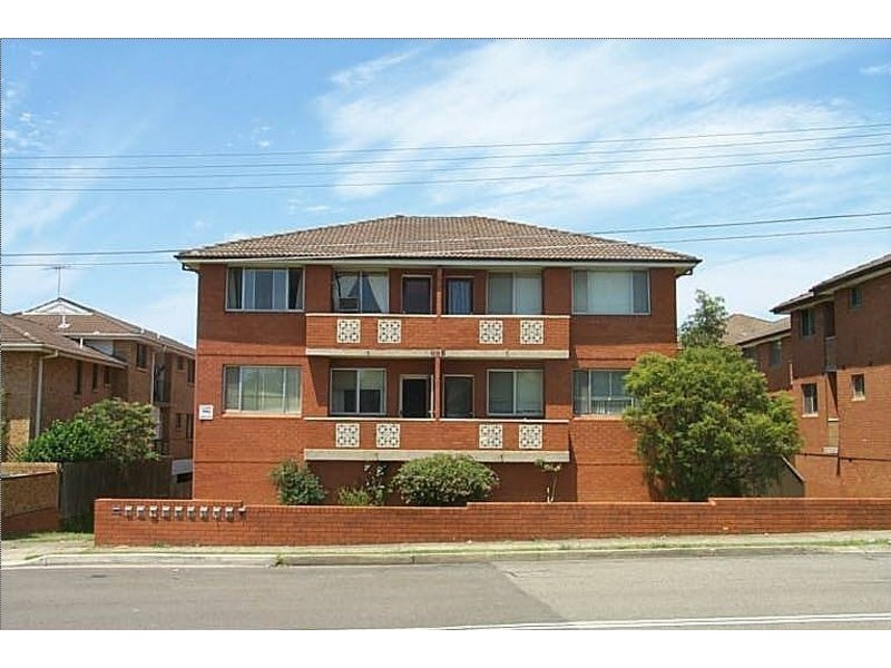 1/1 The Crescent, Berala NSW 2141