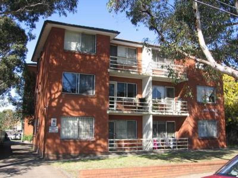 4/23 The Crescent, Berala NSW 2141