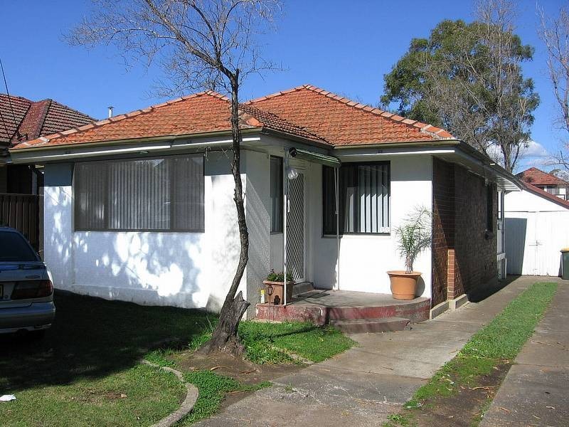 88 AMY Street, Regents Park NSW 2143