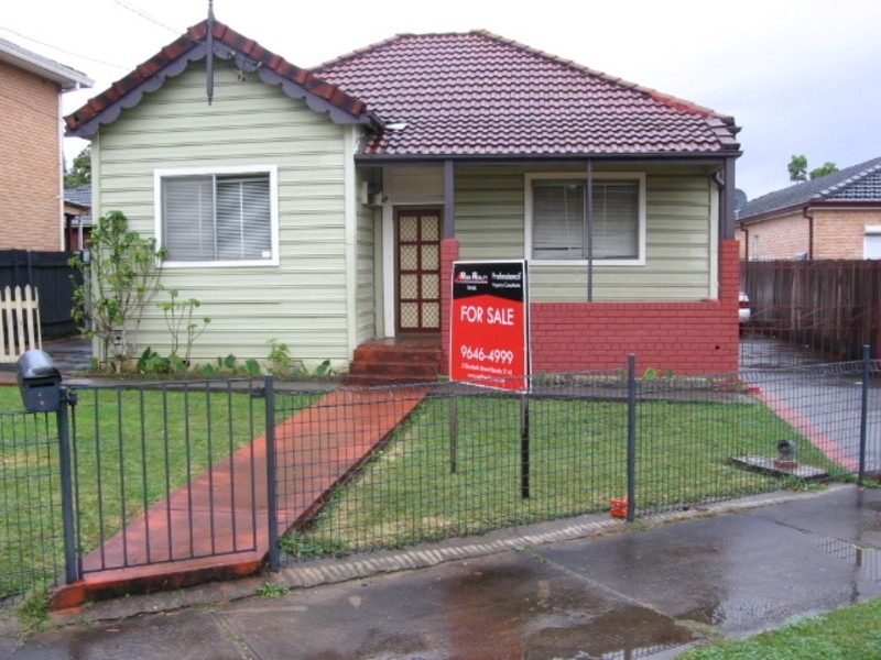 4 Matthew Road, Lidcombe NSW 2141