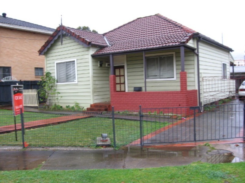 4 Matthew Road, Lidcombe NSW 2141