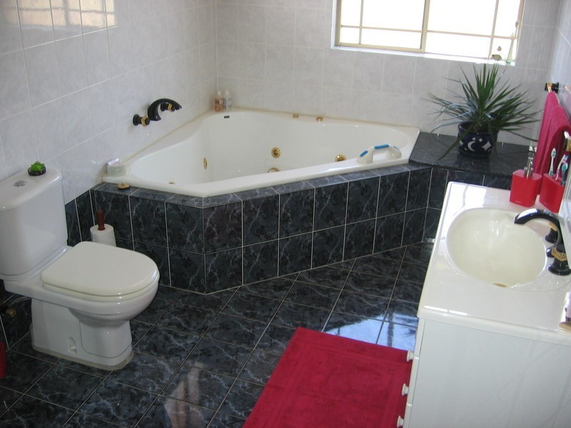 166 Harrow Road, Auburn NSW 2144