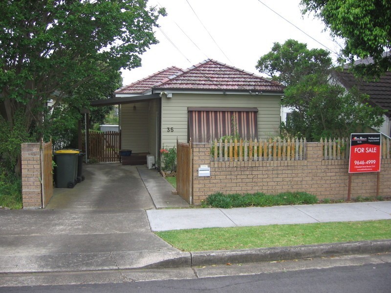 35 Third Avenue, Berala NSW 2141