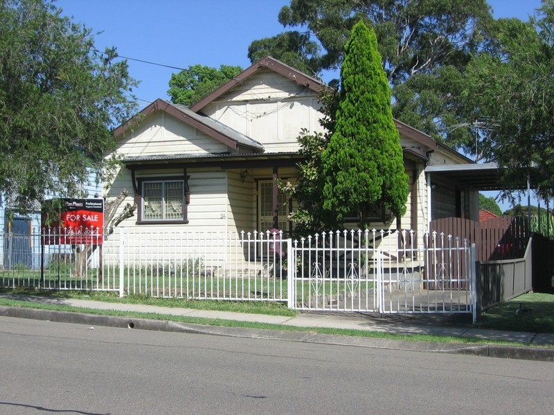 110 Kingsland Road, Regents Park NSW 2143