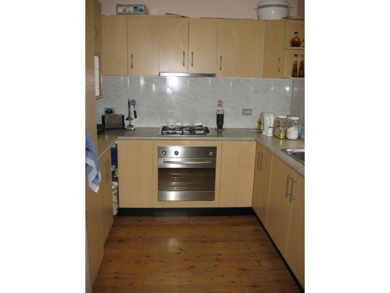 13 Kerslake Avenue, Regents Park NSW 2143