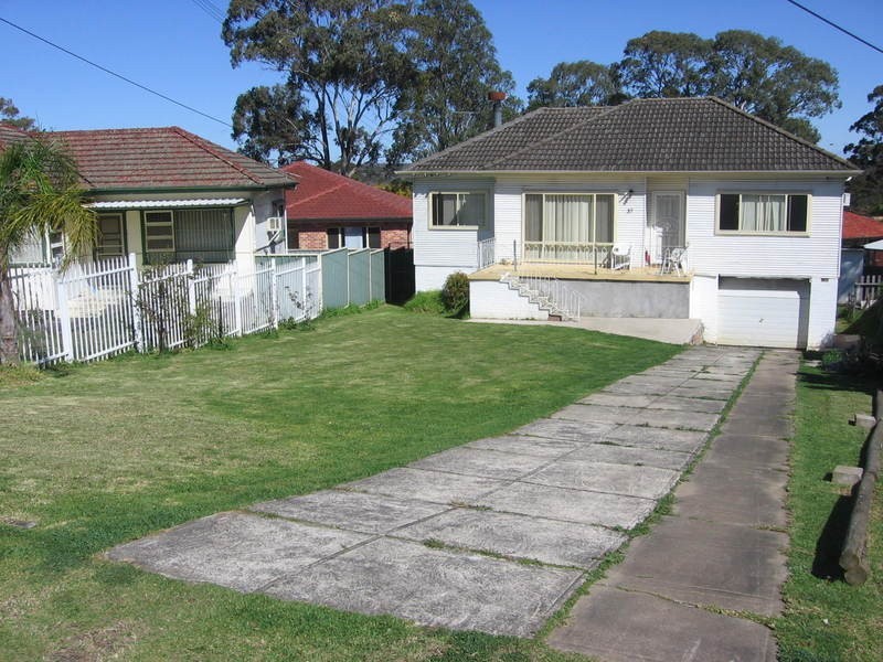 37 Smiths Street, Cabramatta NSW 2166