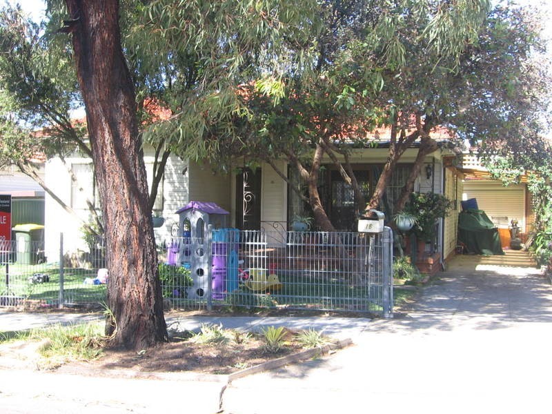 16 Walters Road, Berala NSW 2141