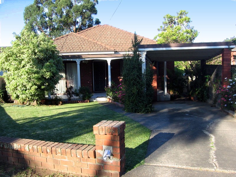 10 Pamela Crescent, Berala NSW 2141