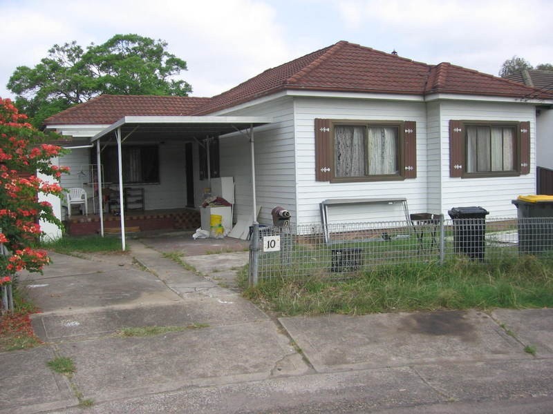 10 Vivian Crescent Street, Berala NSW 2141