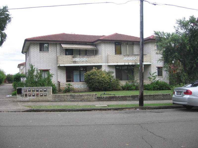 4/8 Edwin Street, Regents Park NSW 2143