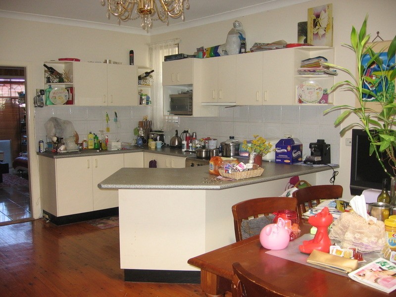 16 Regent Street, Regents Park NSW 2143