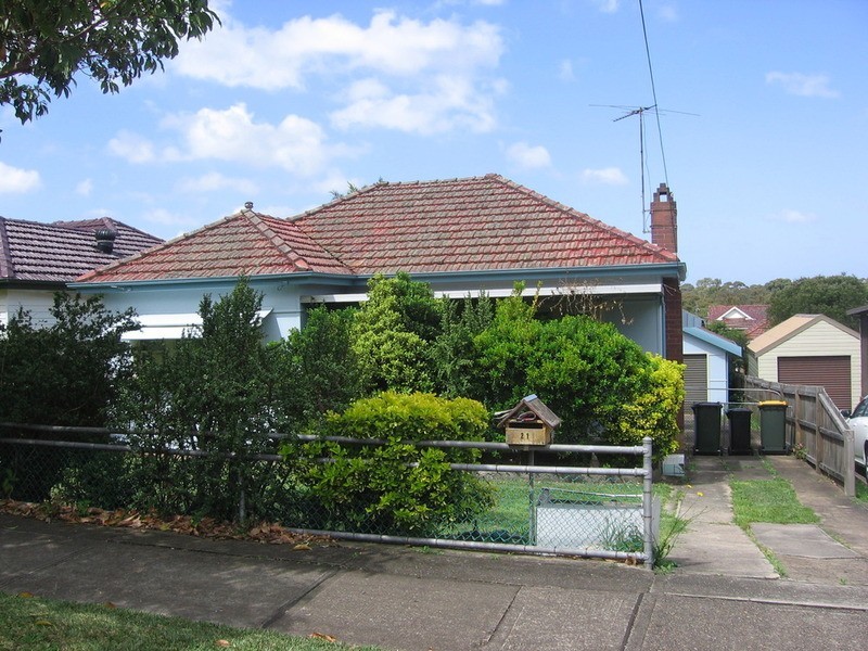 21 Downing Avenue, Regents Park NSW 2143
