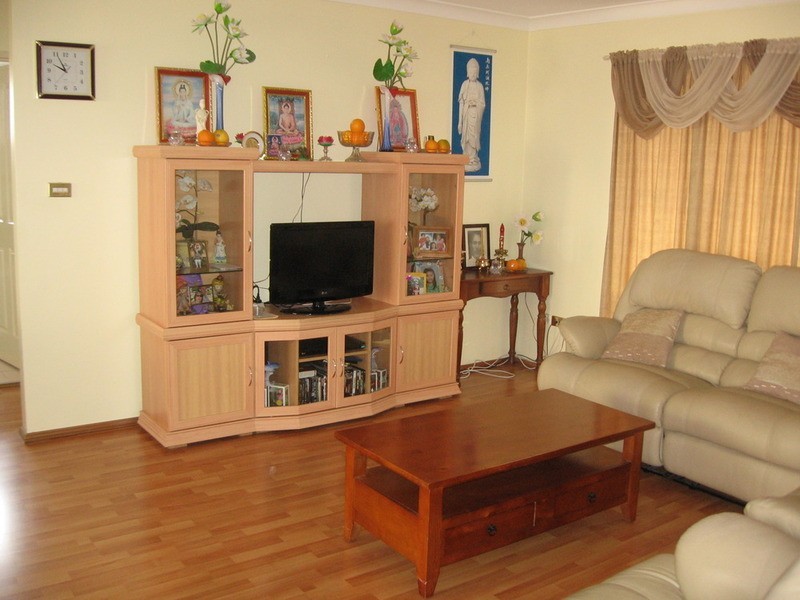 1/50a -50b Amy Street, Regents Park NSW 2143