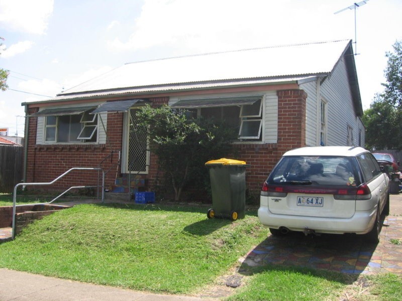 24 Wentworth Street, Birrong NSW 2143