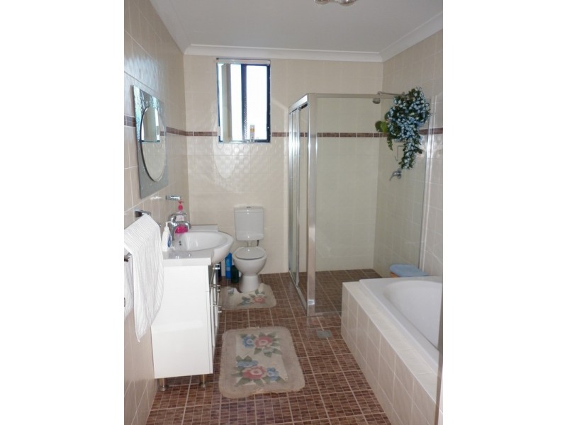 32 Ettalong Street, Auburn NSW 2144