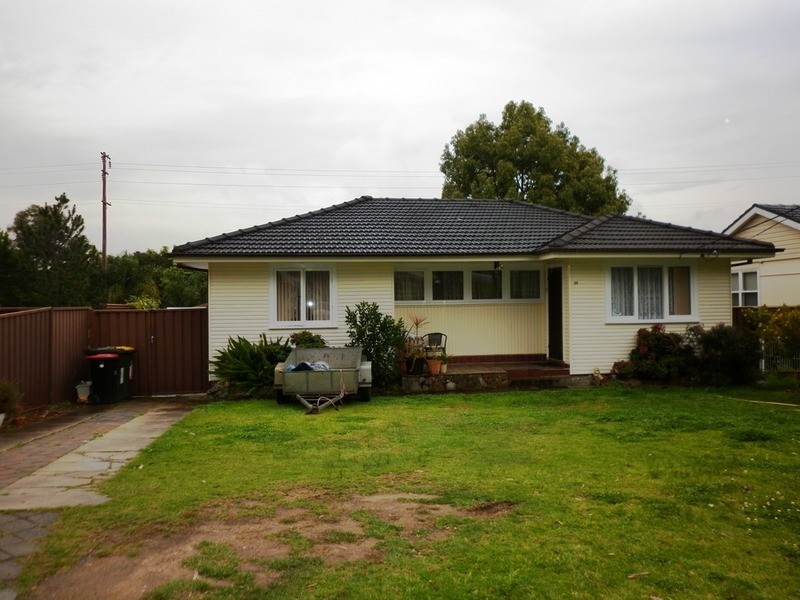 39 Cutcliffe Avenue, Regents Park NSW 2143