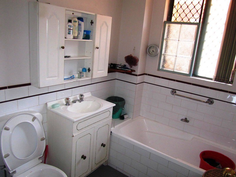 1/54-58 Amy Street, Regents Park NSW 2143