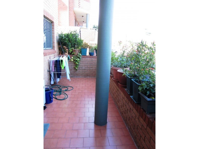 1/54-58 Amy Street, Regents Park NSW 2143