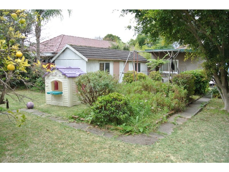 14 Regent Street, Regents Park NSW 2143