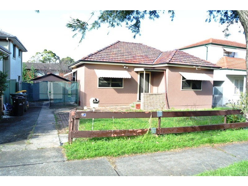 172 Harrow  Road, Auburn NSW 2144