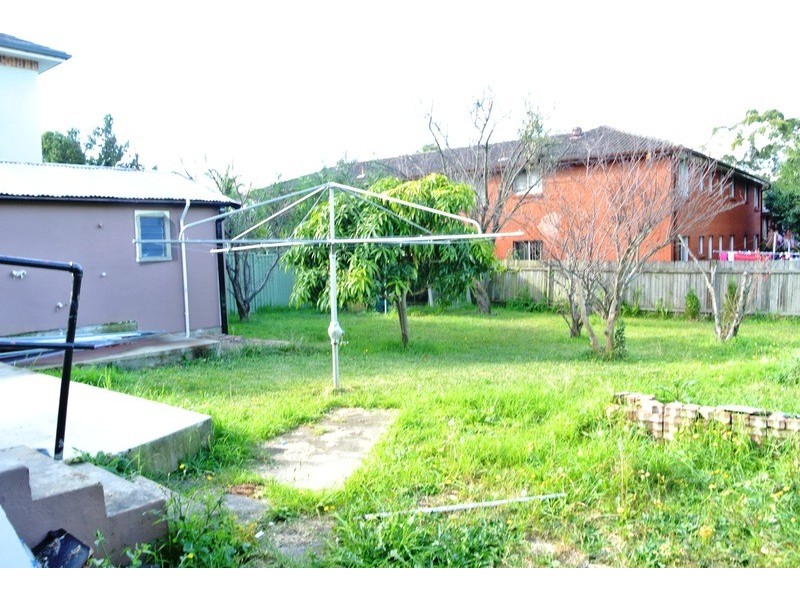 172 Harrow  Road, Auburn NSW 2144