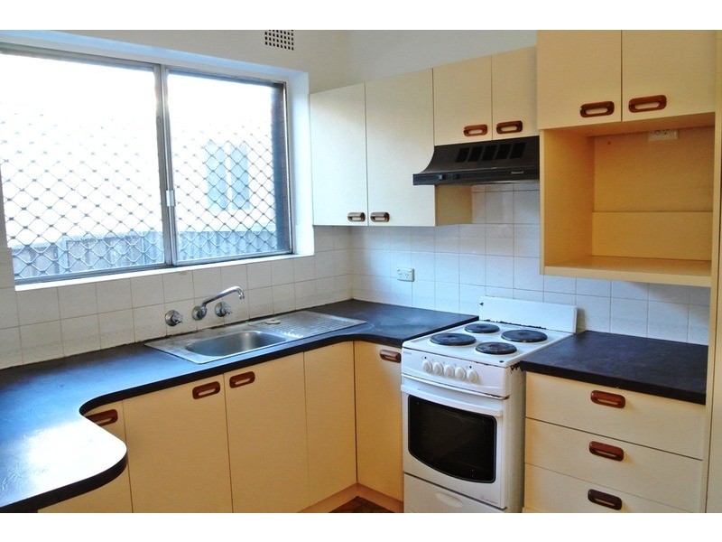 2/64 Brixton  Road, Berala NSW 2141