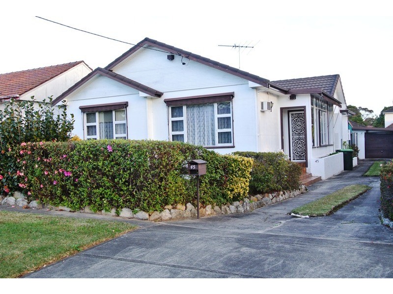 45 Broad Street, Bass Hill NSW 2197