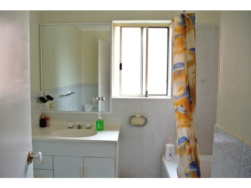 4/28 Edwin  Street, Regents Park NSW 2143