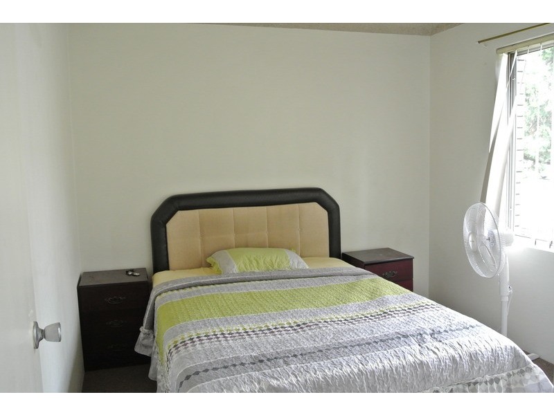 4/27 The Crescent, Berala NSW 2141